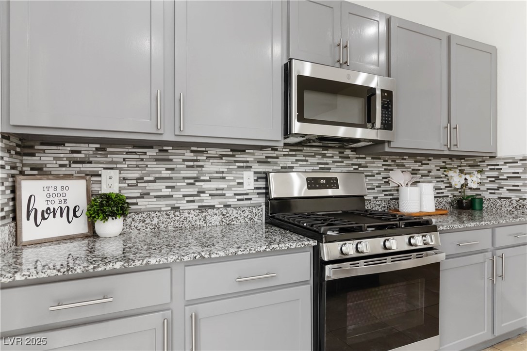 5317 Golden Melody Lane Property Photo 13