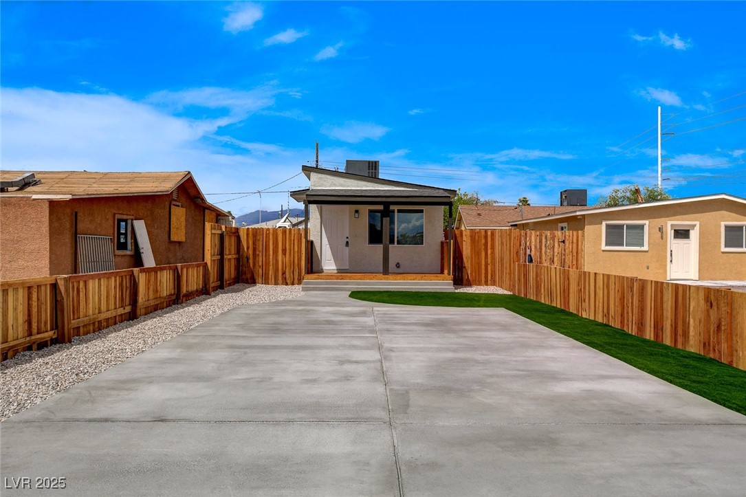974 Balzar Avenue Property Photo