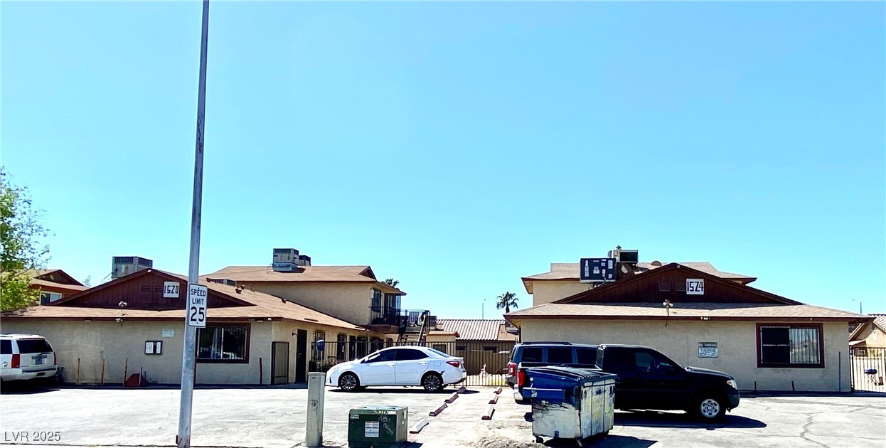 1520 Henry Drive Property Photo