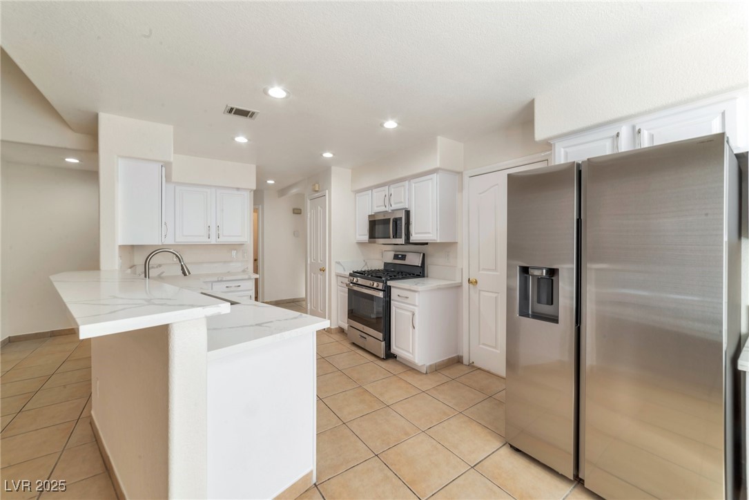 121 Golf Course Street Property Photo 10