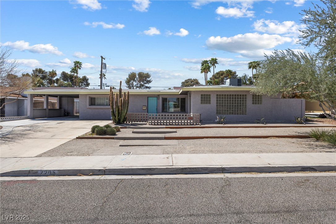 2205 Sombrero Drive Property Photo