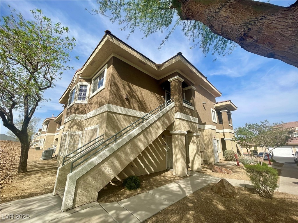 833 Aspen Peak Loop 1021 Property Photo 2
