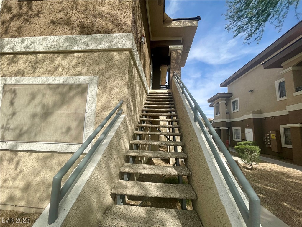 833 Aspen Peak Loop 1021 Property Photo 3
