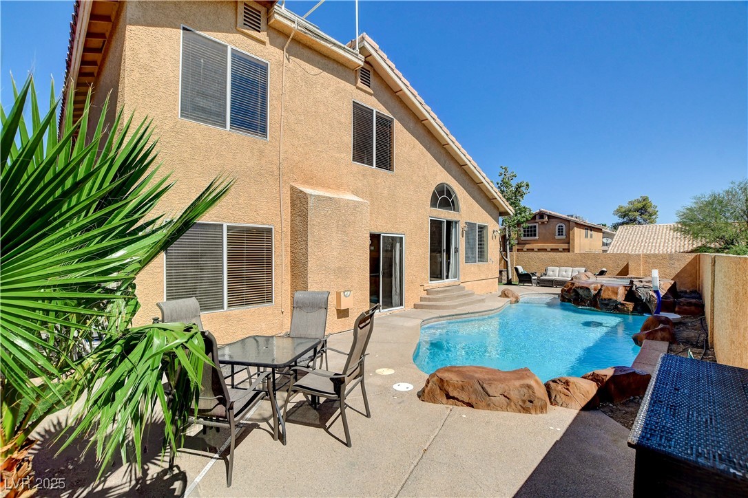 Property Photo 40