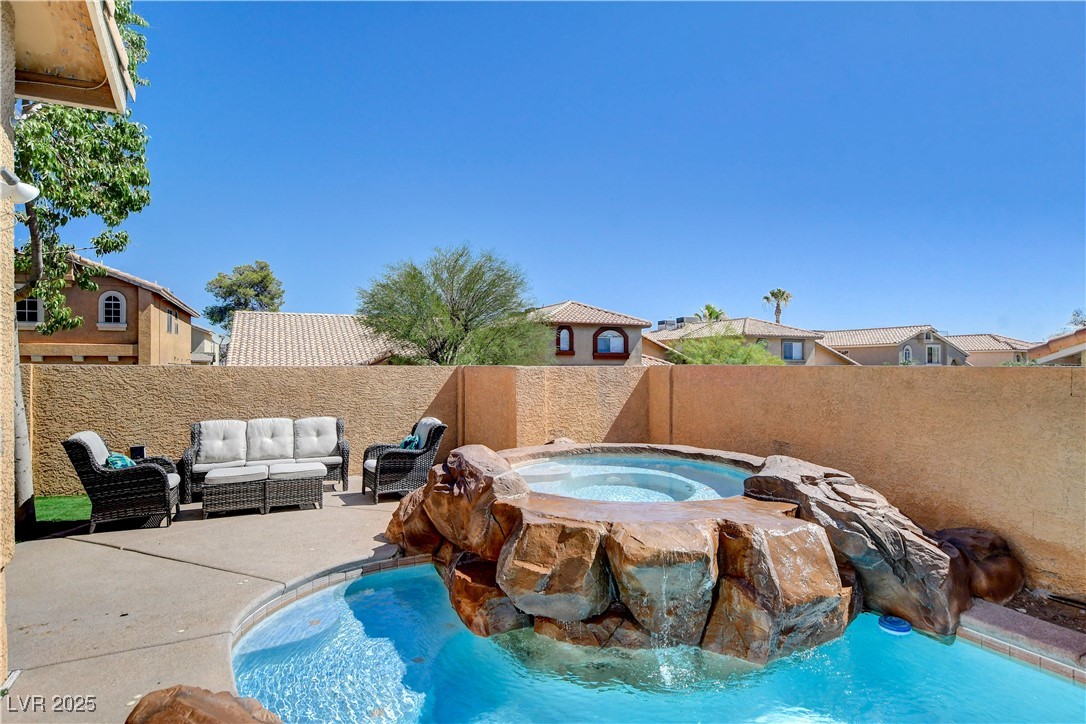 Property Photo 43