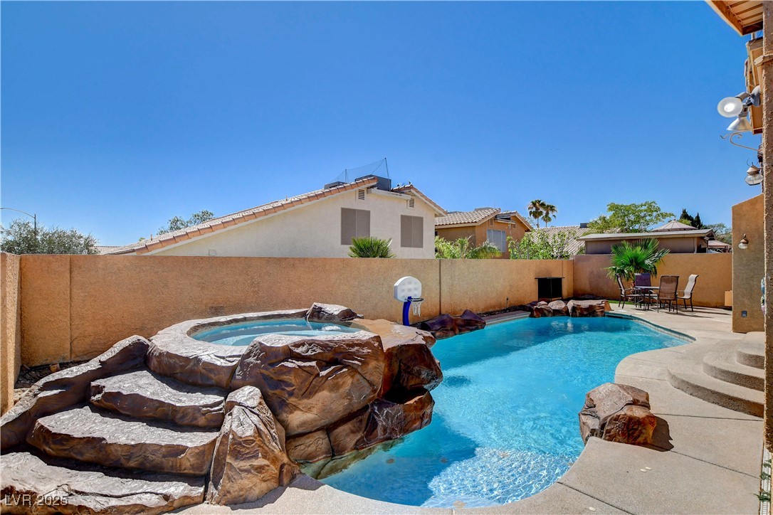 Property Photo 44
