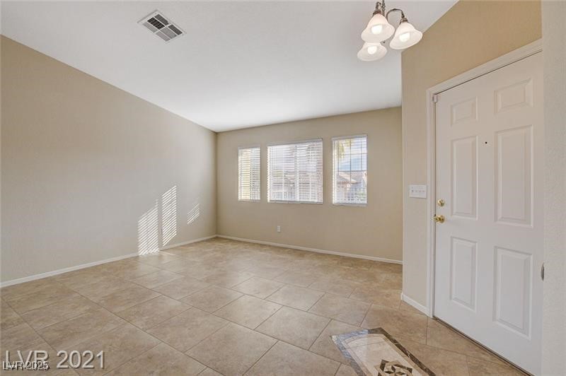 529 Trocadero Street Property Photo 7