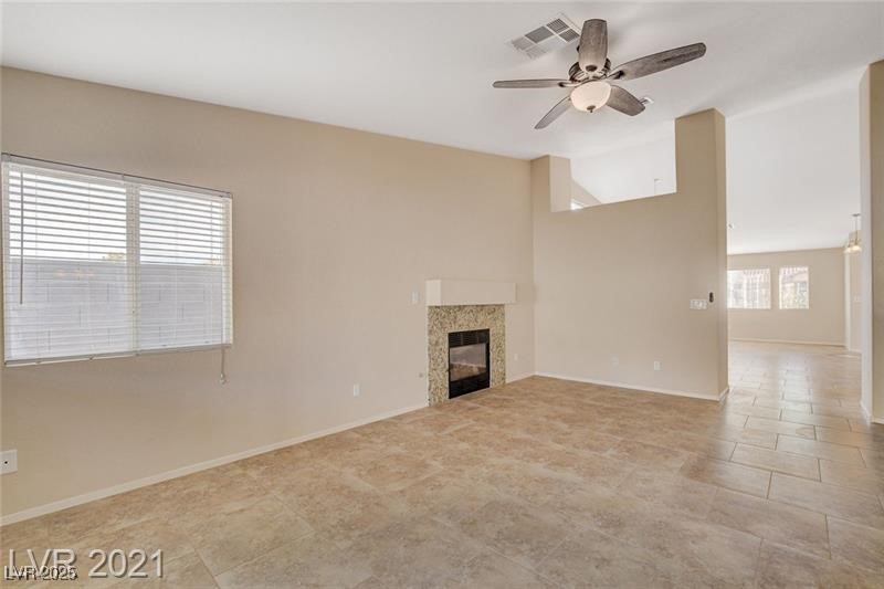 529 Trocadero Street Property Photo 12