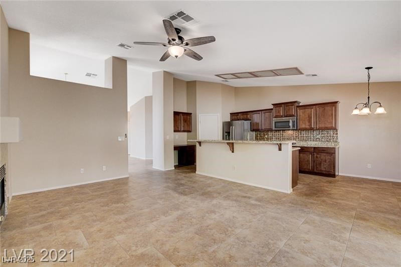 529 Trocadero Street Property Photo 14