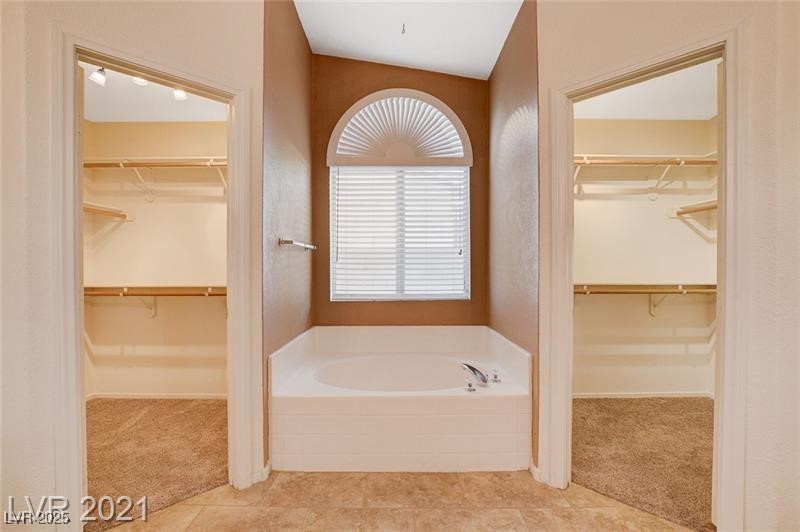 529 Trocadero Street Property Photo 29