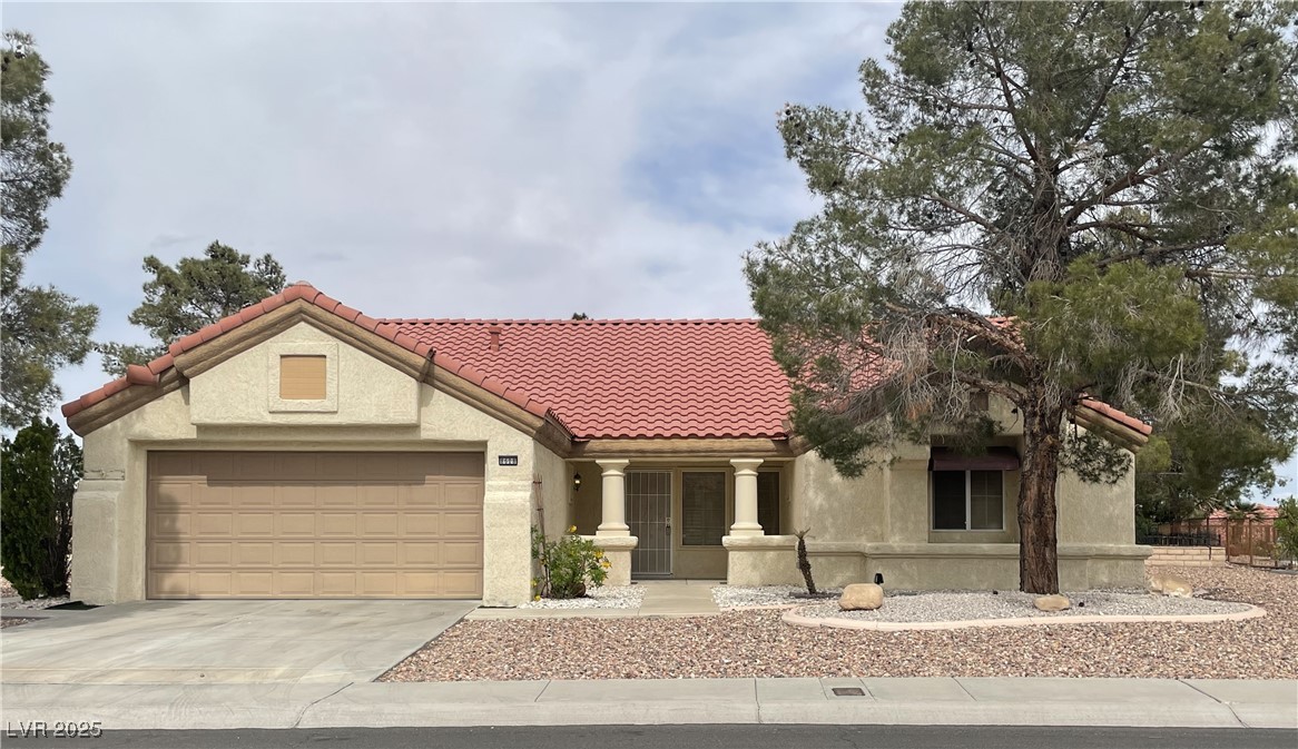 8608 Villa Ridge Drive Property Photo 1