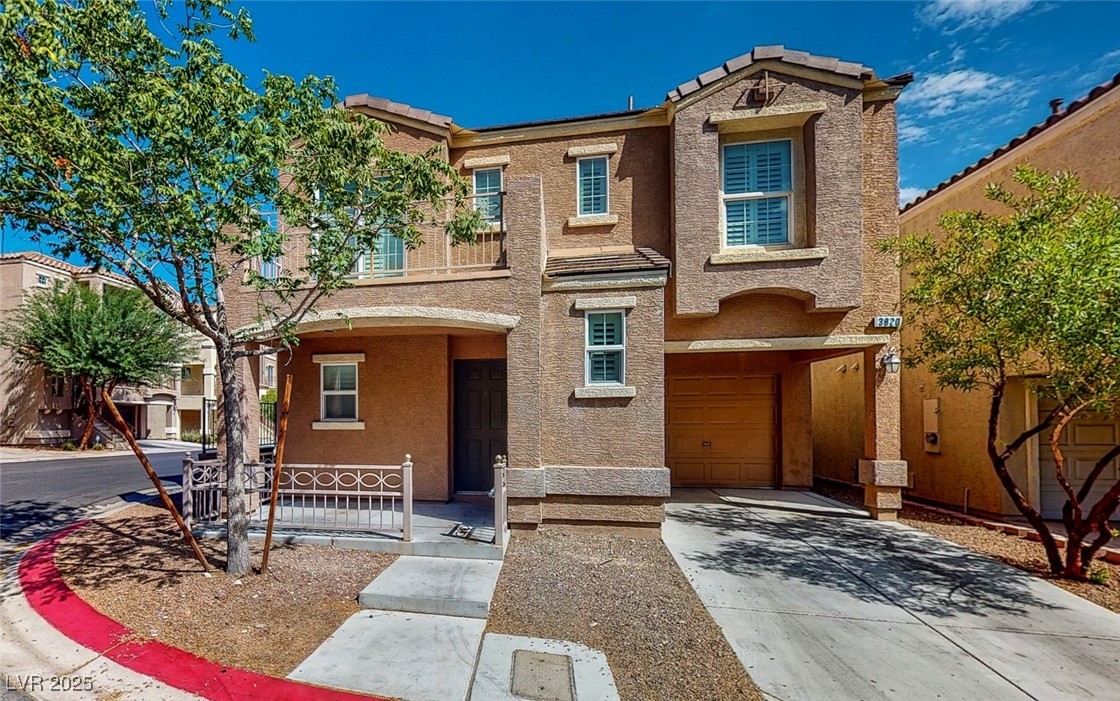 Alexander 215 Real Estate Listings Main Image