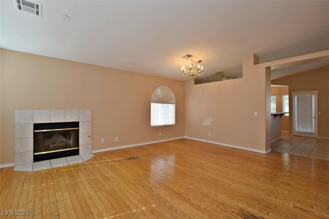 2260 Ramsgate Drive - Property Photo 6