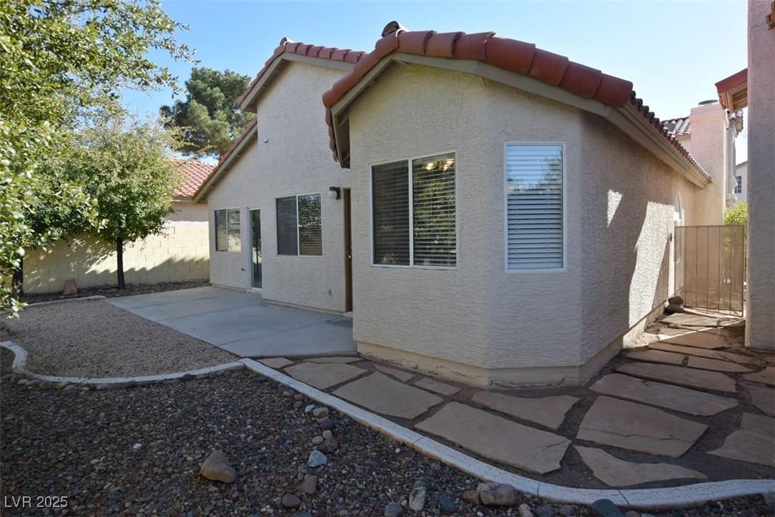2260 Ramsgate Drive - Property Photo 33