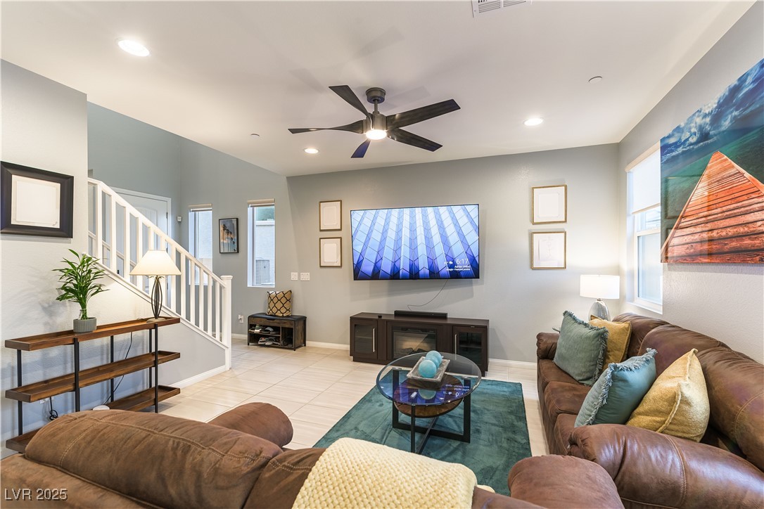 10372 Thurso Avenue Property Photo 4