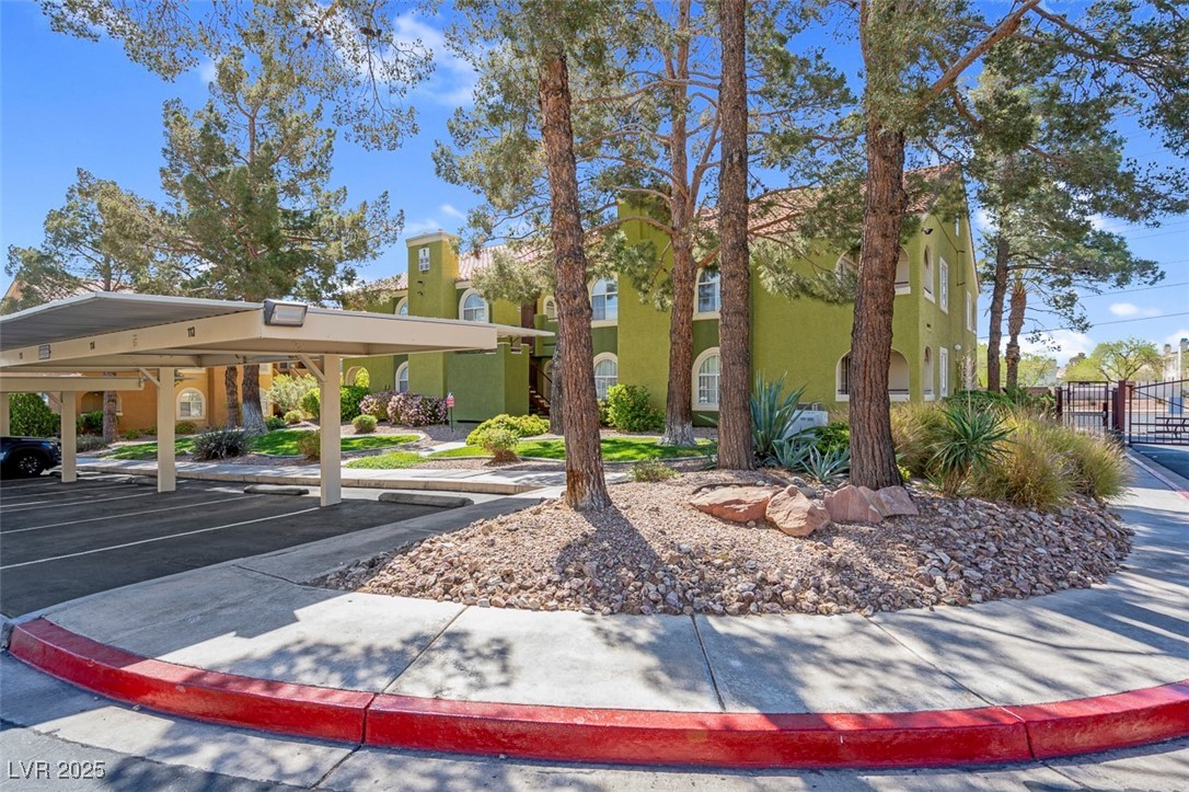 7950 West Flamingo Road 1003 Property Photo 8