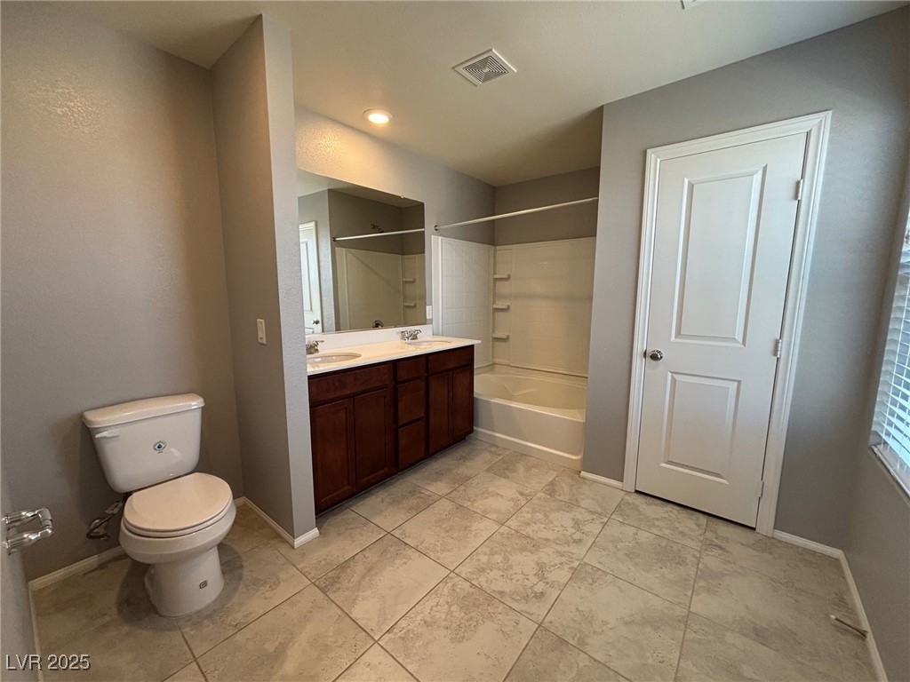 2664 Frabiele Street Property Photo 15