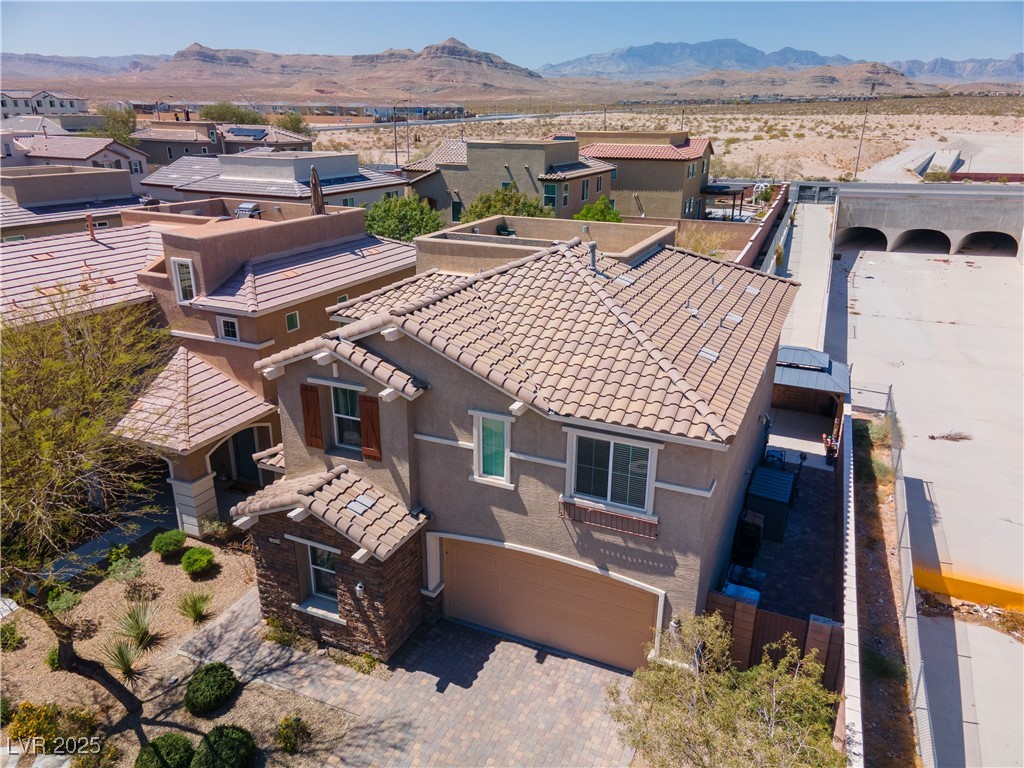 10405 Catinga Court Property Photo 3
