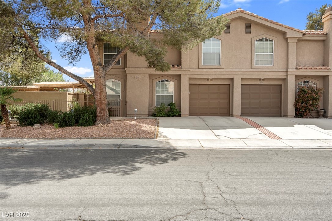 2835 Lone Cliff Drive Property Photo