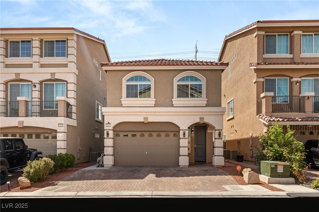 5527 Dry River Court Property Photo 1