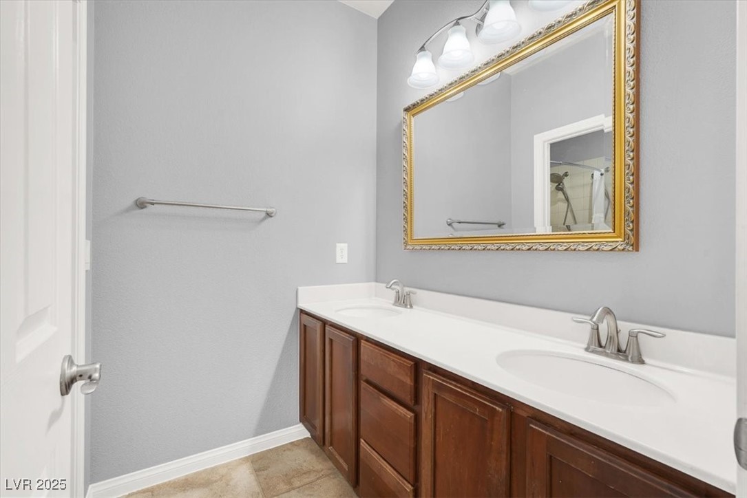 7806 Sundial Peak Street Property Photo 26