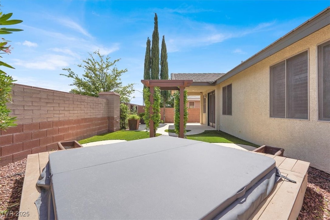 7806 Sundial Peak Street Property Photo 41