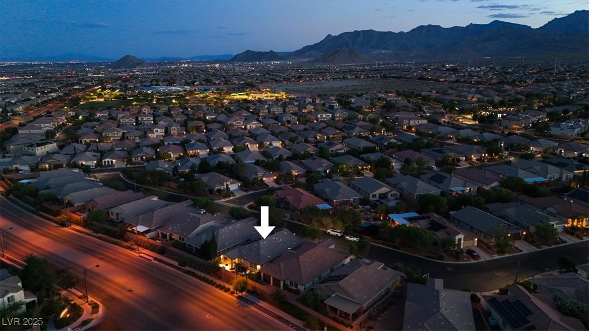 7806 Sundial Peak Street Property Photo 45