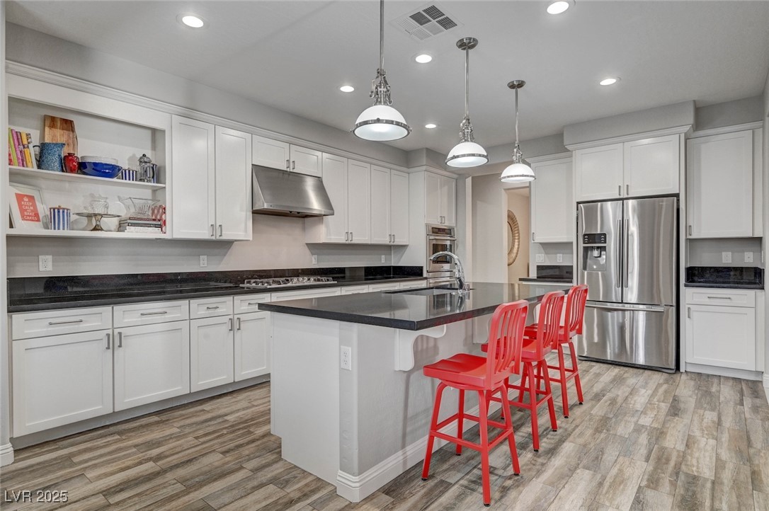 8470 Creekstone Court Property Photo 8