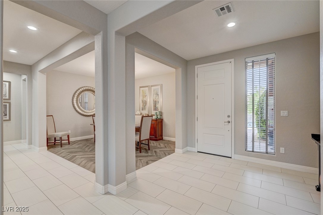 8470 Creekstone Court Property Photo 14