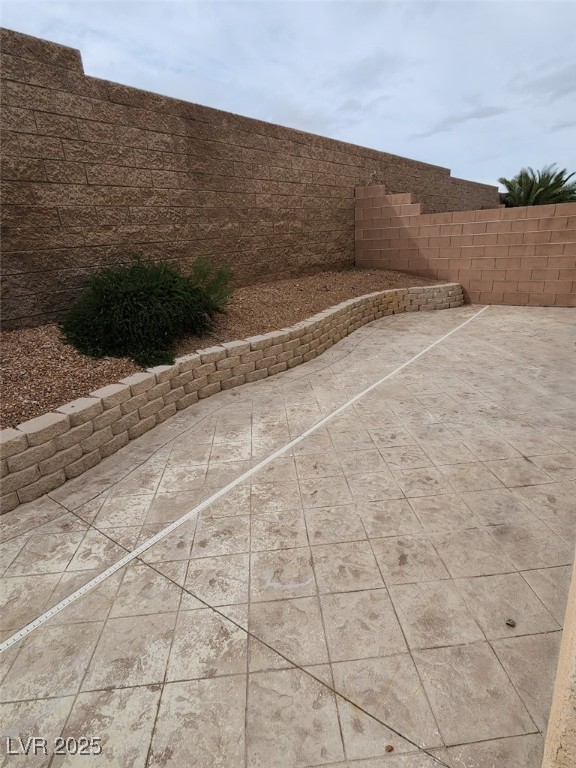 771 Peregrine Falcon Street Property Photo 14