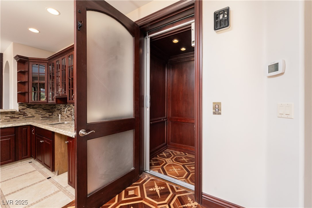 1800 Melfi Court Property Photo 16