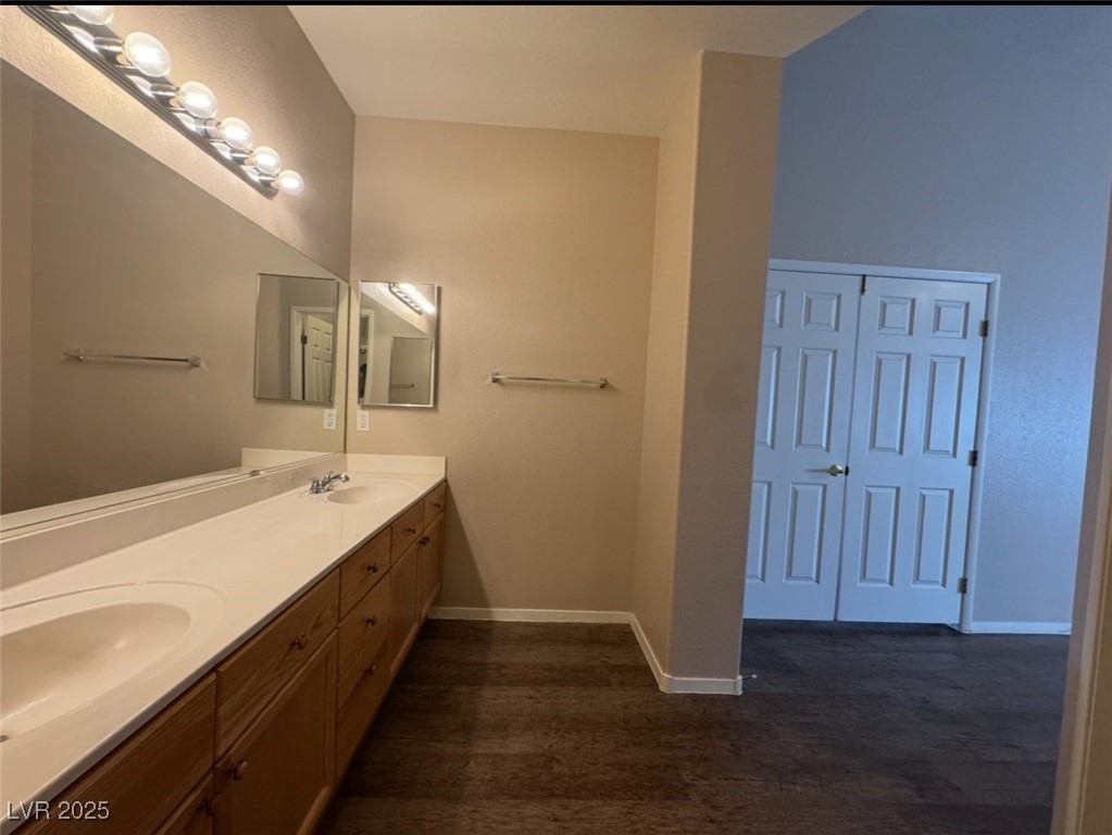10525 Autumn Pine Avenue 204 Property Photo 19