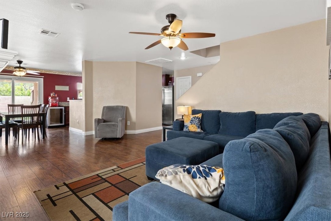 8728 Palomino Ranch Street Property Photo 9