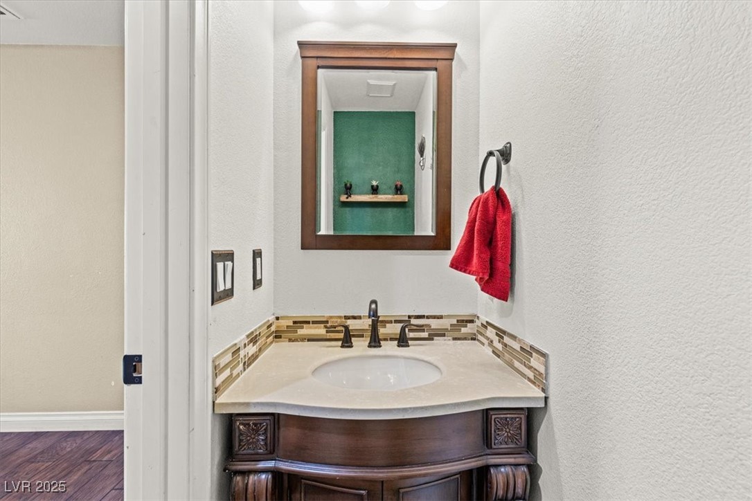 8728 Palomino Ranch Street Property Photo 17