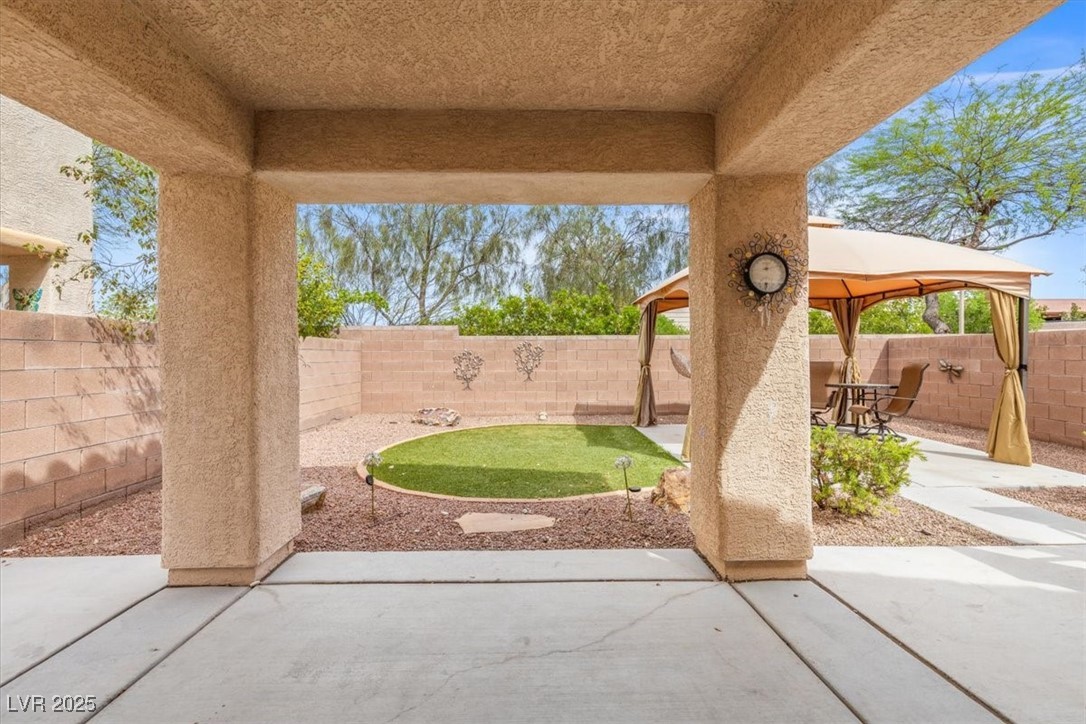 8728 Palomino Ranch Street Property Photo 29
