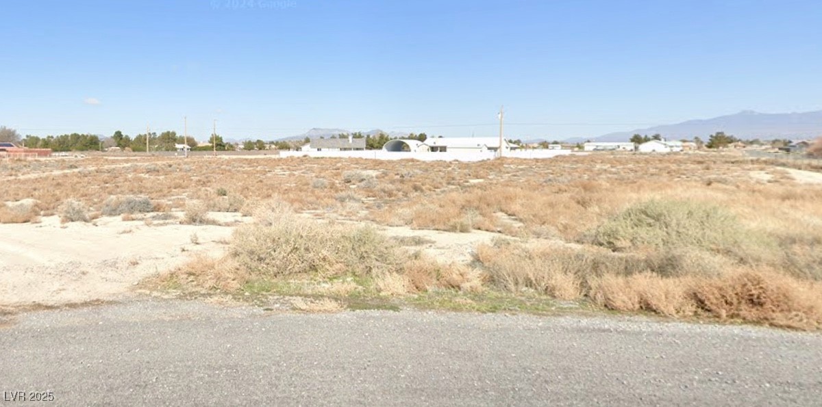 2130 East Elderberry Street Property Photo 2