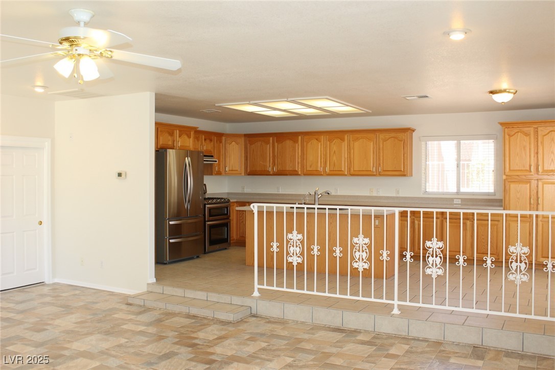 9904 Arbuckle Drive Property Photo 9