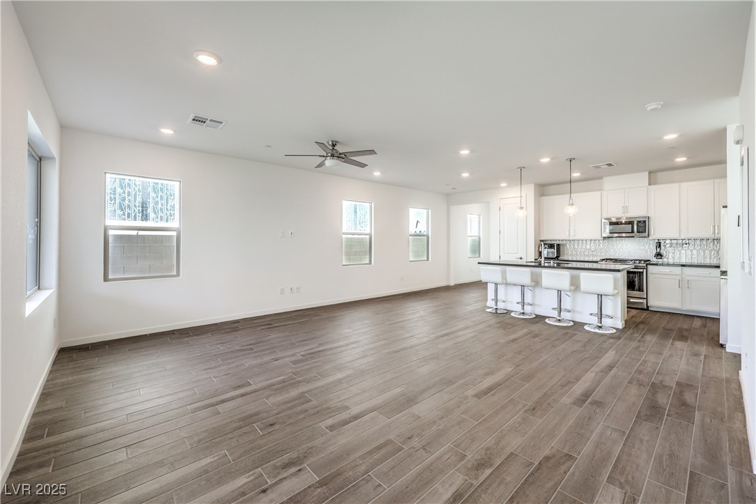 11640 Desert Hollow Avenue Property Photo 11