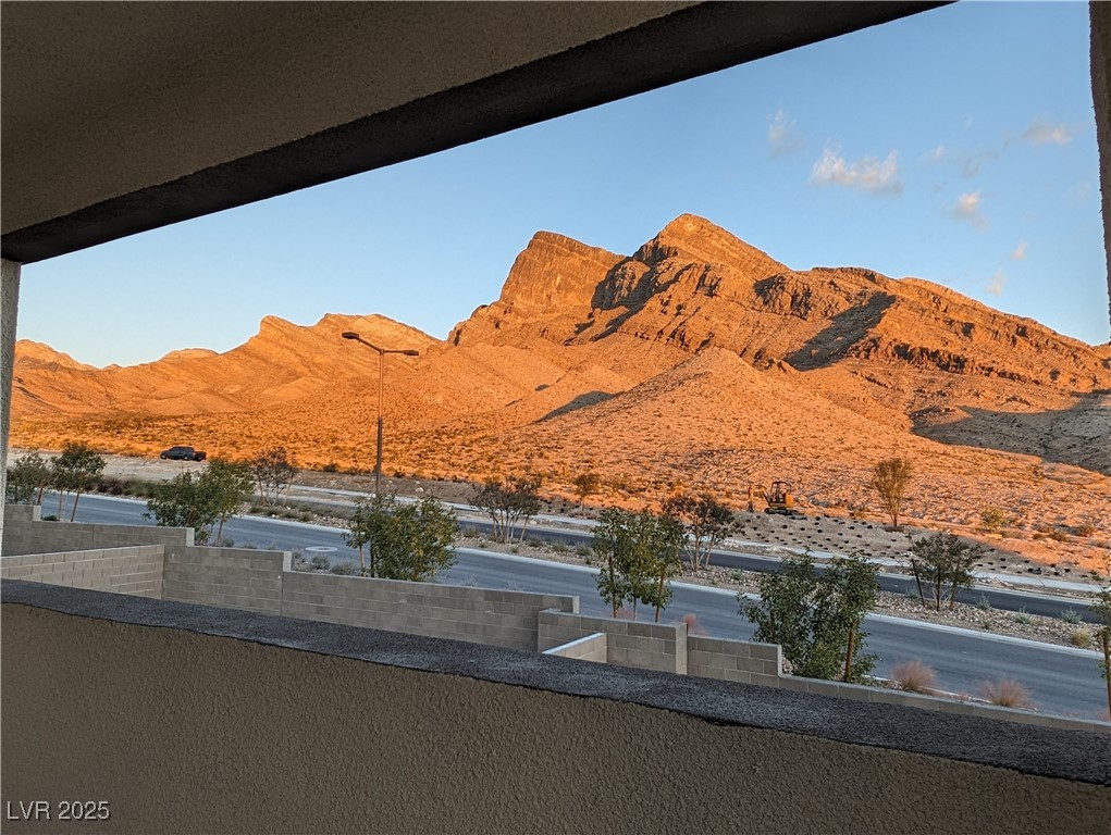 11640 Desert Hollow Avenue Property Photo 33