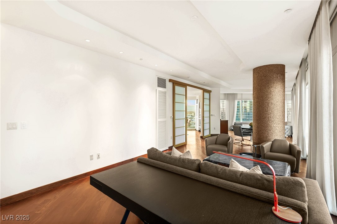 3750 Las Vegas Boulevard 3009 Property Photo 6