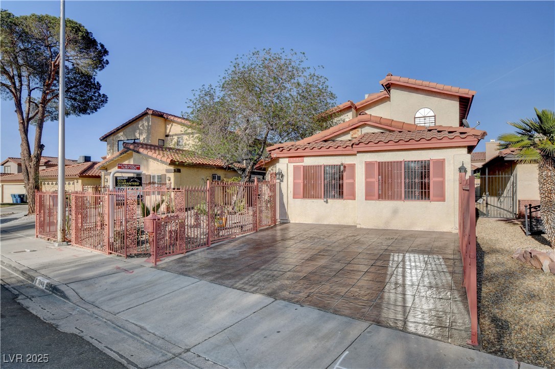 36 Palms Real Estate Listings Main Image