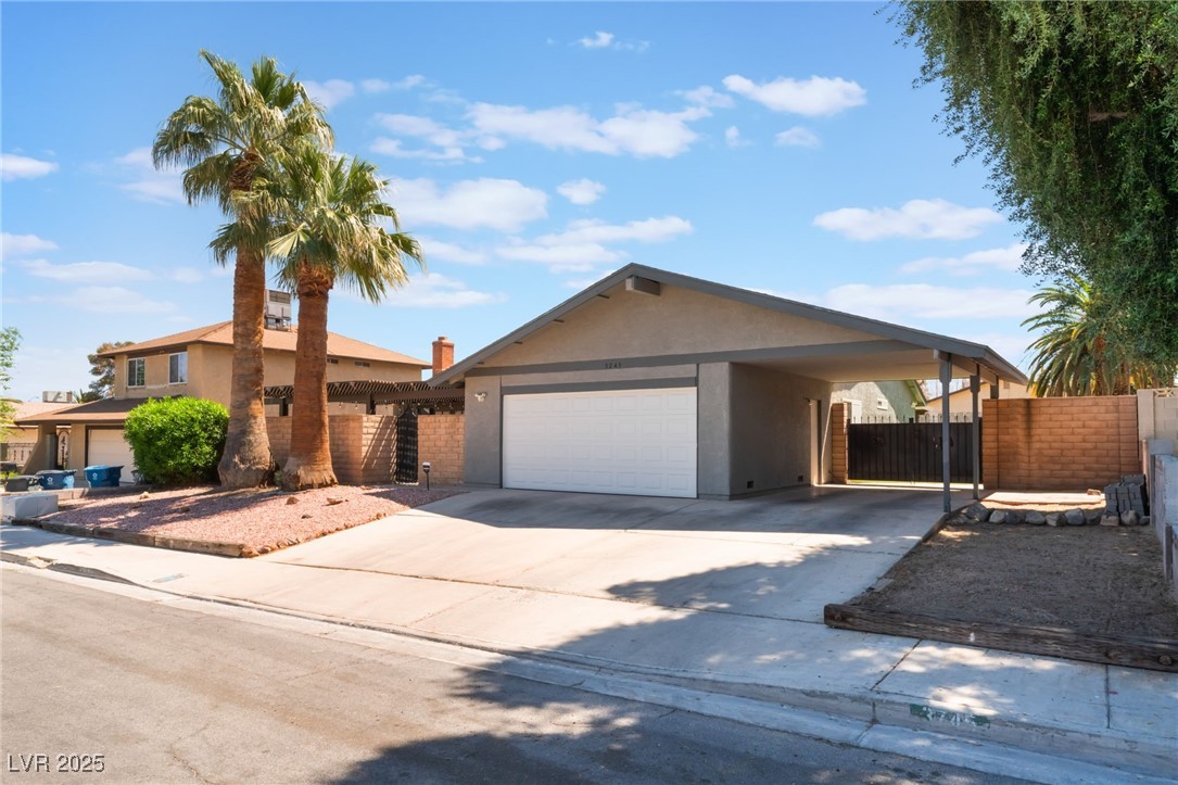 3745 Rawhide Street Property Photo 4