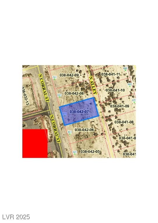 671 North Corral Street Property Photo 1
