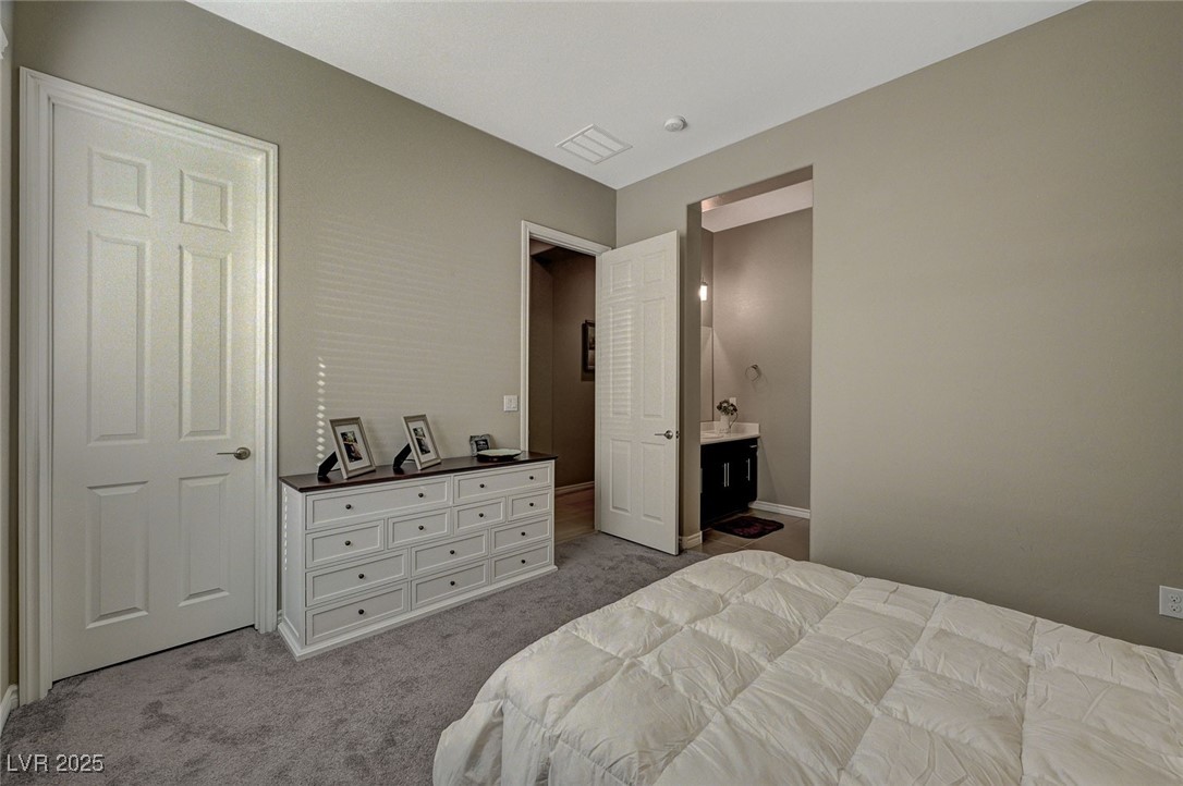 6332 Cascade Range Street Property Photo 45