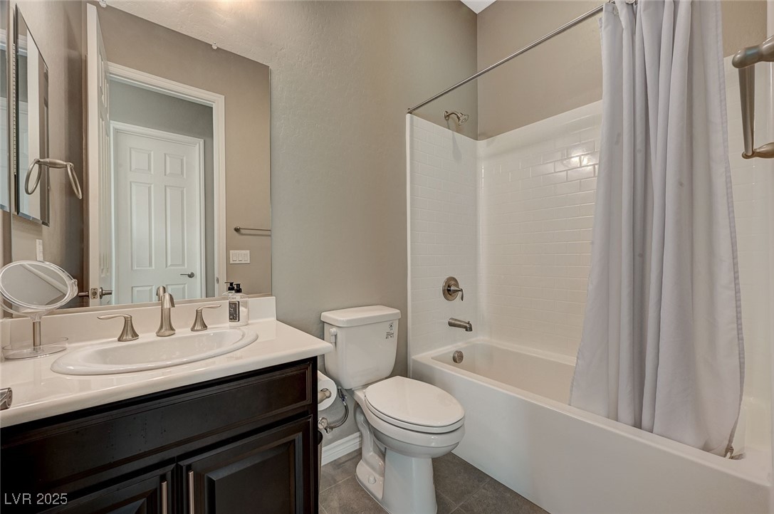 6332 Cascade Range Street Property Photo 51