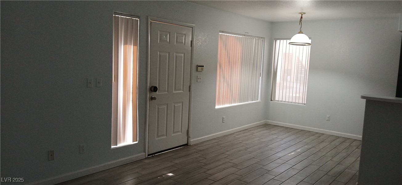 5247 Caspian Springs Drive 102 Property Photo 5