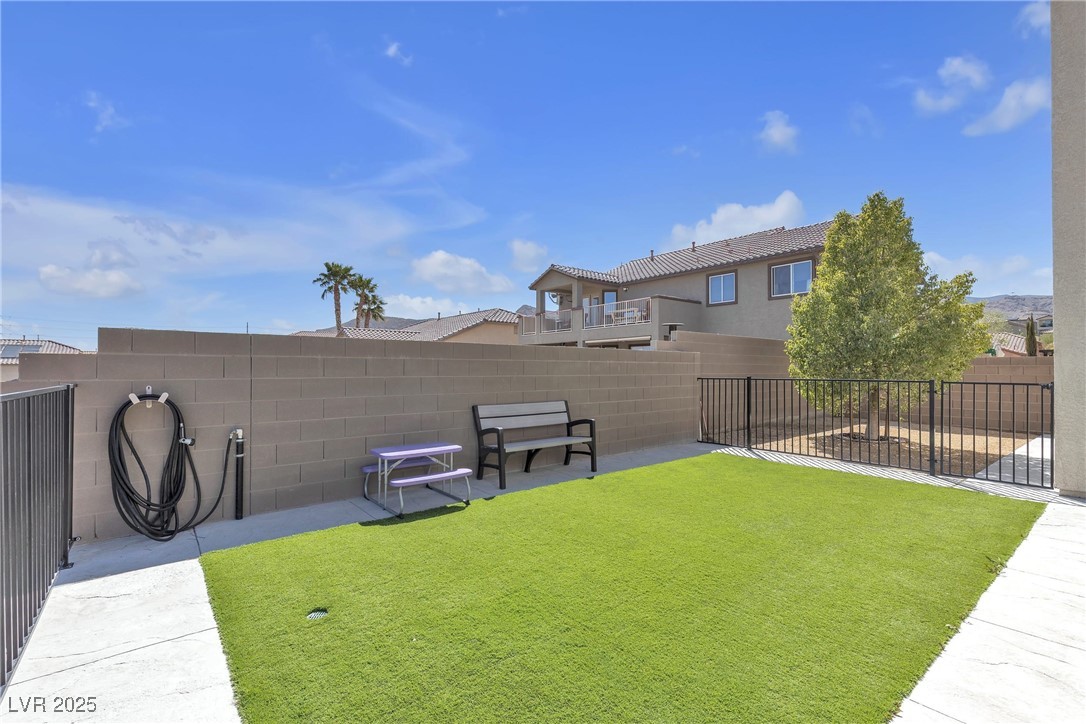 10729 Marathon Bell Lane Property Photo 44
