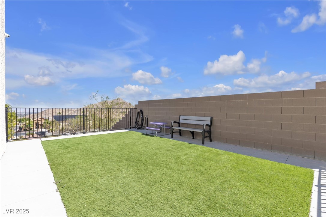 10729 Marathon Bell Lane Property Photo 45