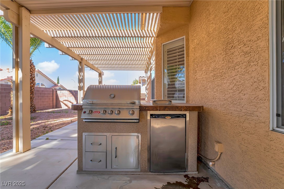 9785 Gallo Drive Property Photo 33