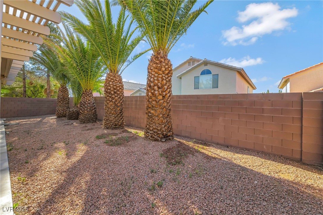 9785 Gallo Drive Property Photo 35